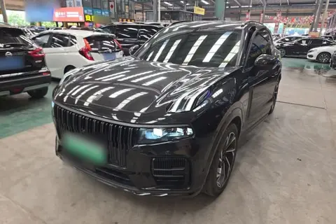 Lynk & Co 09 EM-P 2022