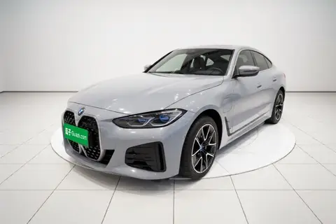 BMW i4 2023