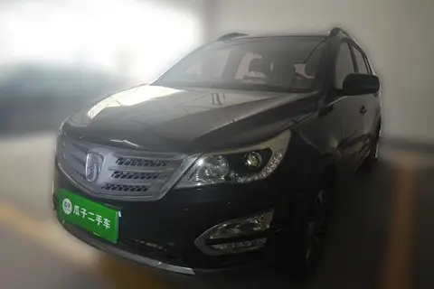 Baojun 560 2015