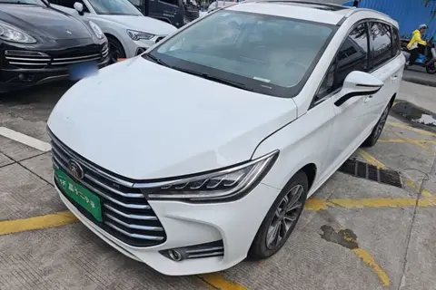 BYD Song MAX 2019