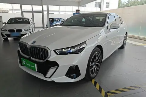 BMW i5 2025