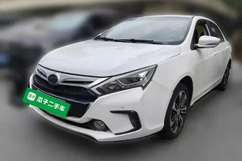 BYD Qin 2015