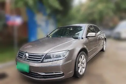 Volkswagen Phaeton 2013