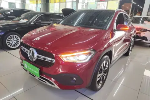 Mercedes-Benz GLA 2021