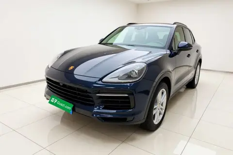 Porsche Cayenne 2022
