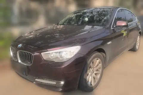 BMW 5 Series GT 2012