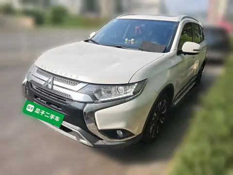 Mitsubishi Outlander 2019