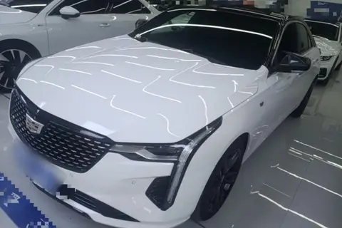 Cadillac CT4 2022