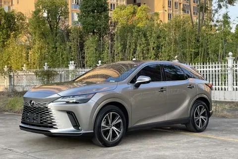 Lexus RX 2026