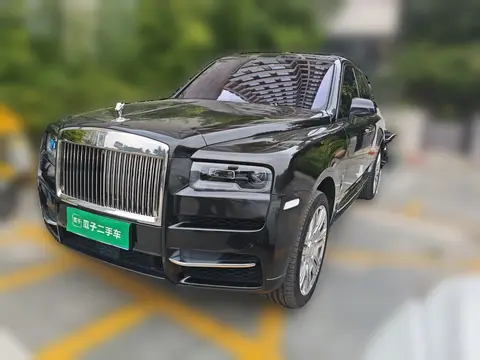 Rolls Royce Cullinan 2020