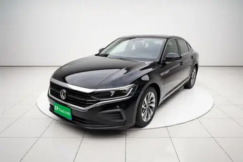 Volkswagen Passat 2024