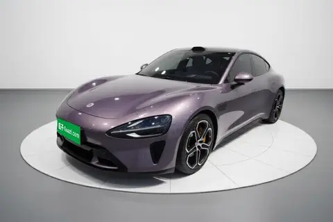 Xiaomi SU7 2024