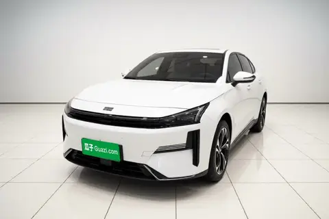 Geely Galaxy L6 2024