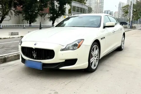 Maserati Quattroporte 2014