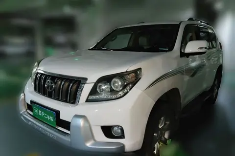 Toyota Prado 2013