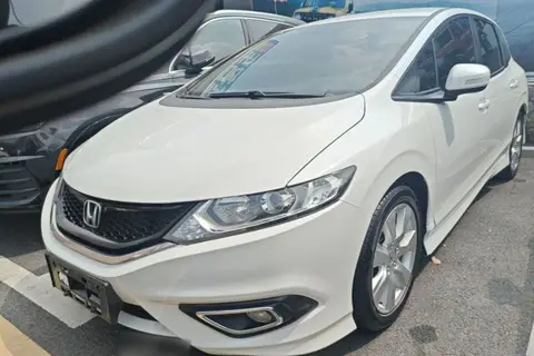 Honda Jade 2016