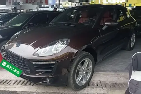 Porsche Macan 2014