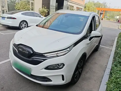 BAIC Beijing EX3 2019