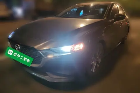 Mazda 3 Axela 2021