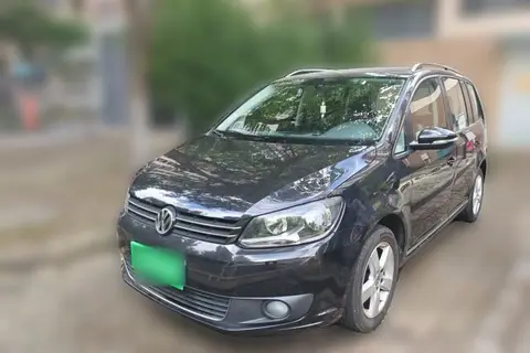 Volkswagen Touran 2014