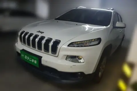 Jeep Cherokee 2016