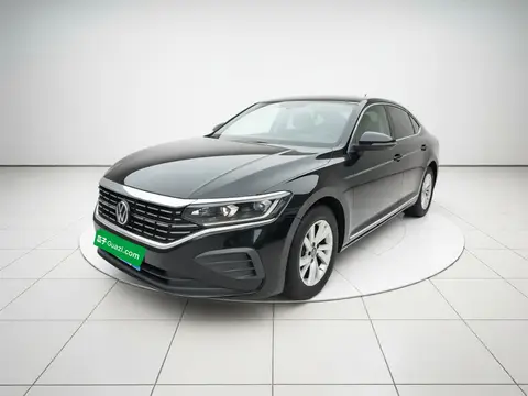 Volkswagen Passat 2024