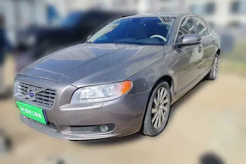 Volvo S80L 2013