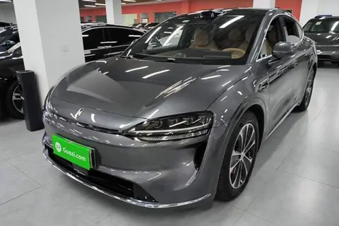 Luxeed Luxeed R7 2025