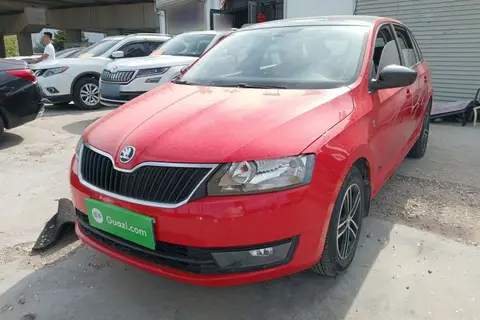 Skoda Rapid Spaceback 2015