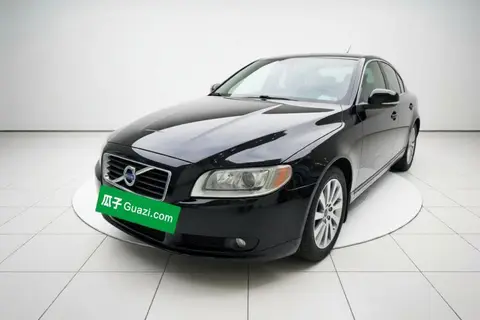 Volvo S80L 2013