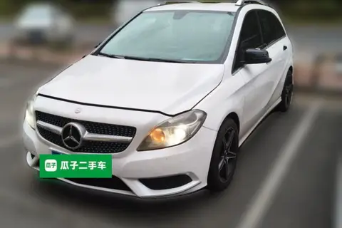 Mercedes-Benz B-Class 2012