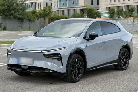 XPeng G7 2025