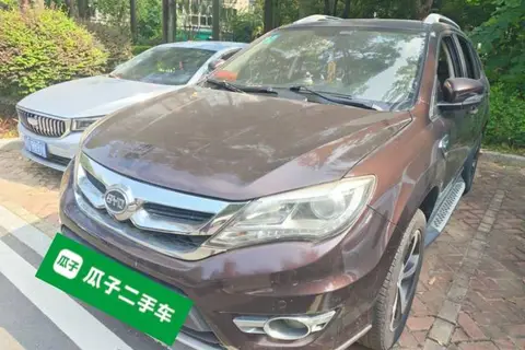BYD S7 2015