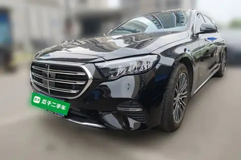 Mercedes-Benz E-Class 2025