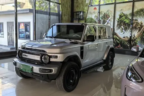 iCAR V23 2025
