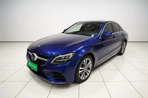 Mercedes-Benz C-Class 2021
