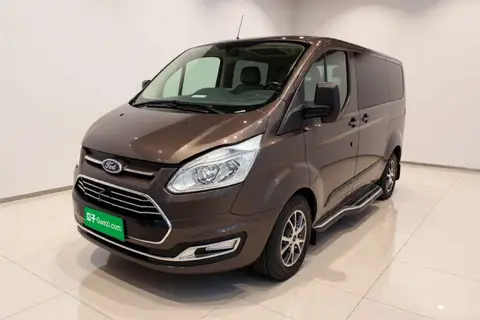 Ford Tourneo Custom 2017