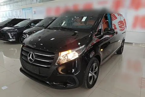 Mercedes-Benz Vito 2025