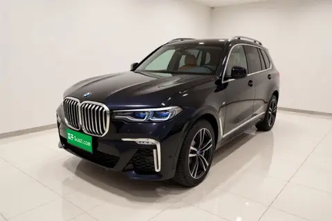 BMW X7 2021