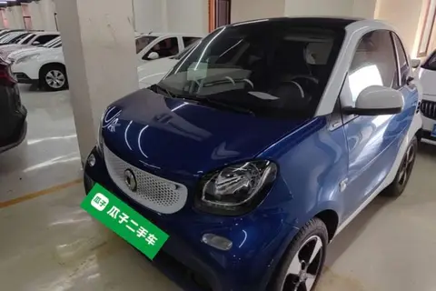 smart fortwo 2018