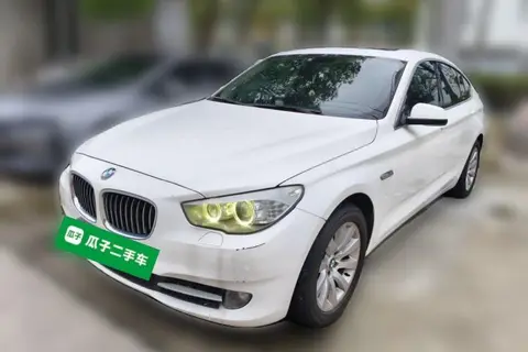 BMW 5 Series GT 2012