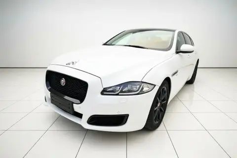 Jaguar XJ 2016