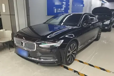 Volvo S90 2023