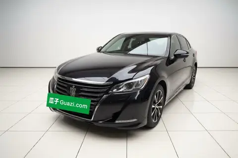 Toyota Crown 2018