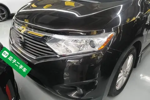 Nissan Quest 2015
