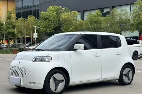 ORA White Cat 2021