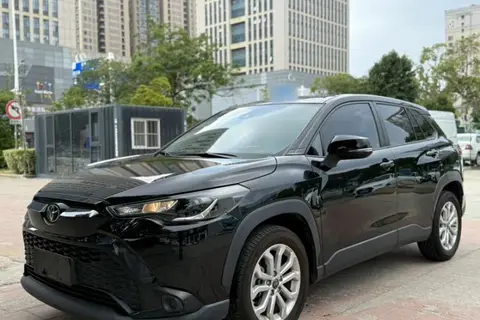 Toyota FRONTLANDER 2022