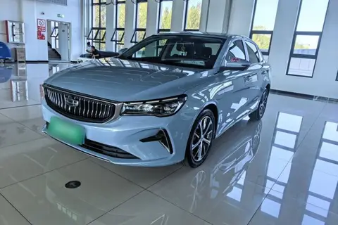 Geely Emgrand 2023