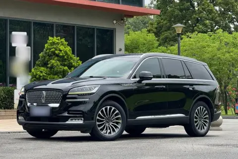 Lincoln Aviator 2021