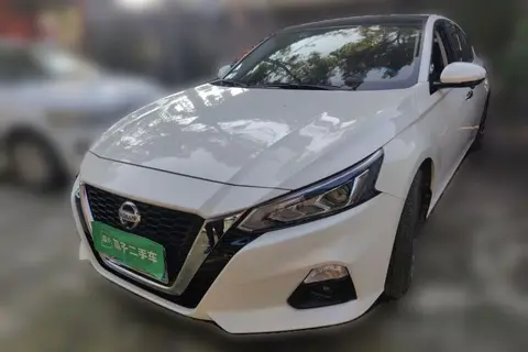 Nissan Teana 2021